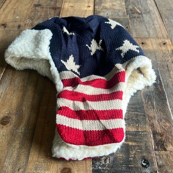 Other - STARS AND STRIPES WINTER HAT